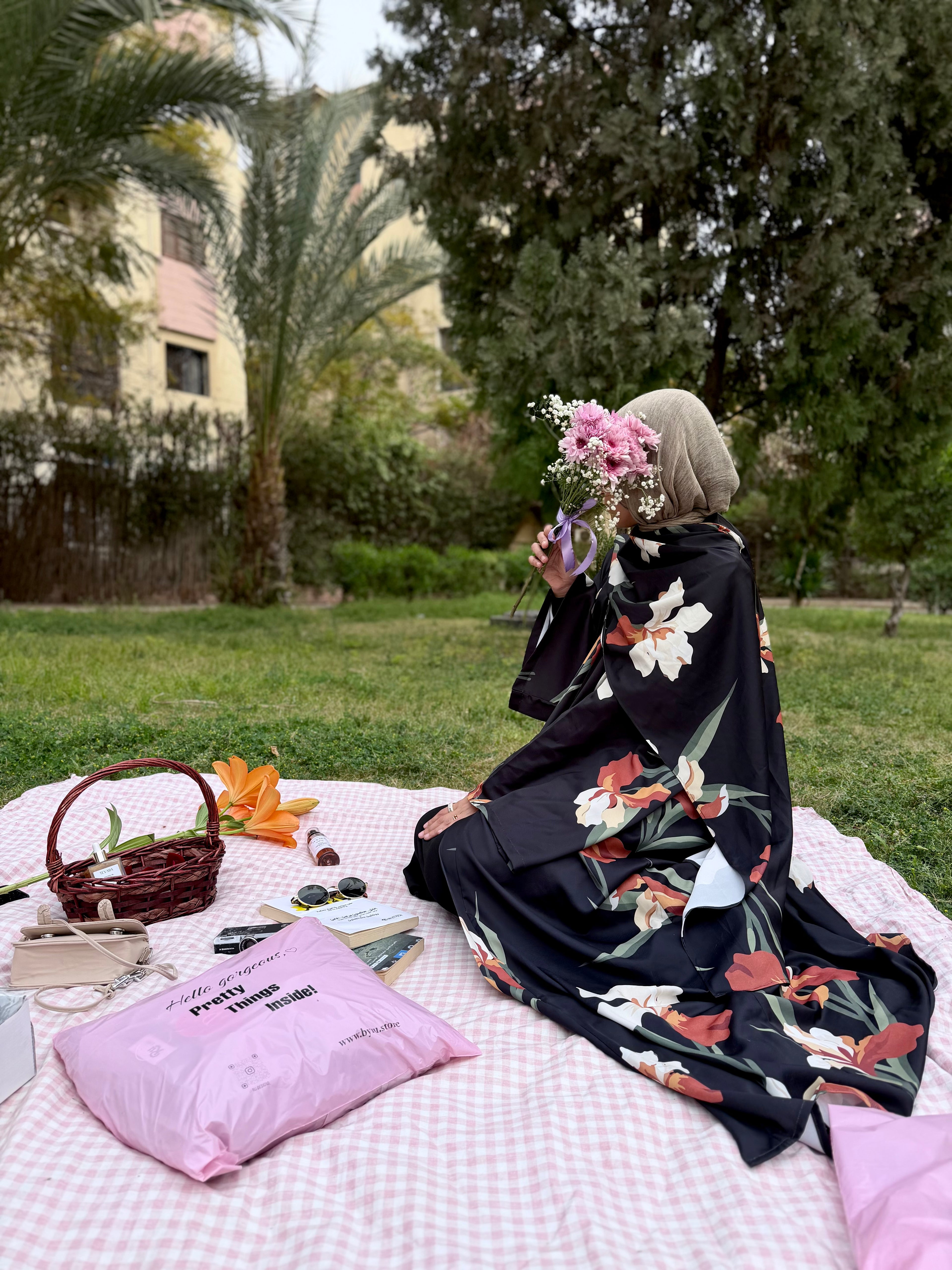 Peony abaya