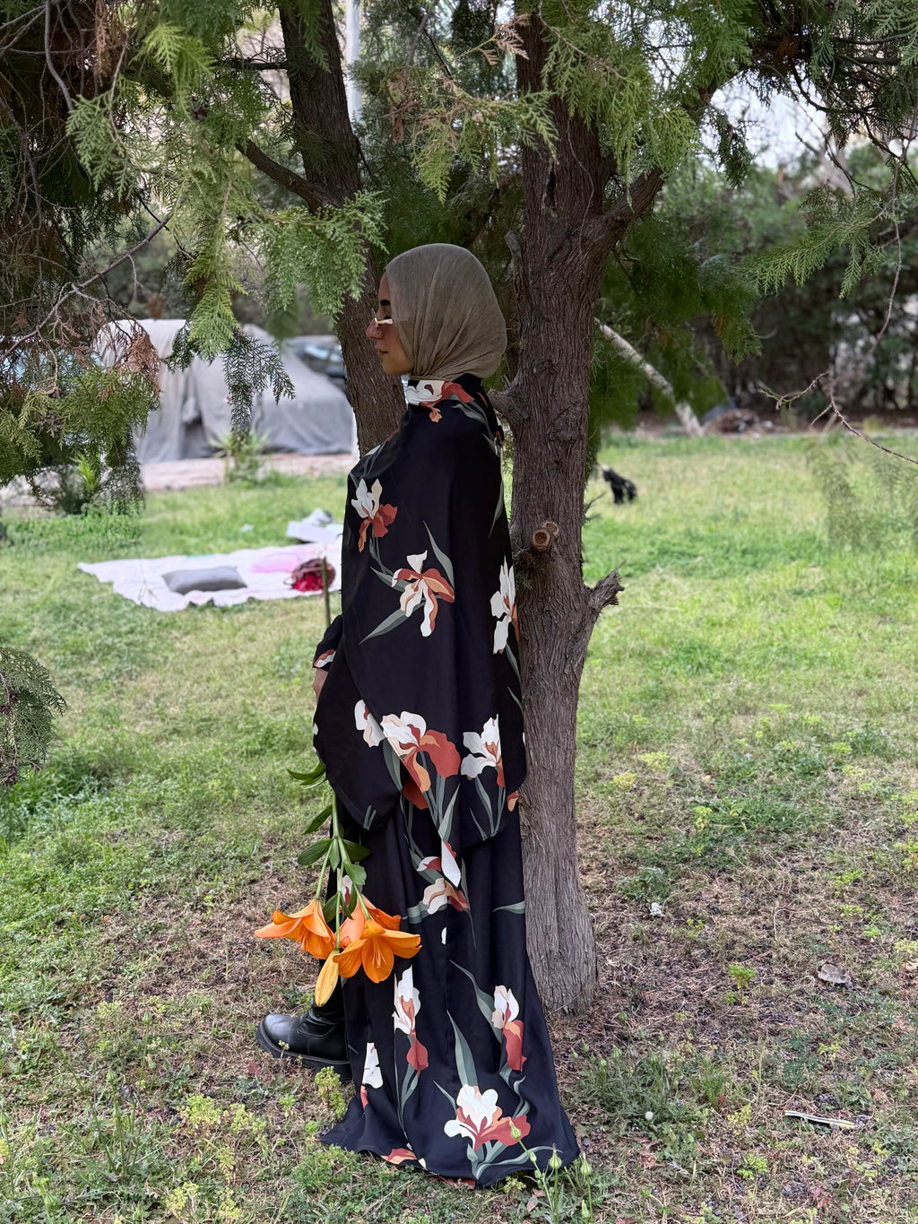Peony abaya